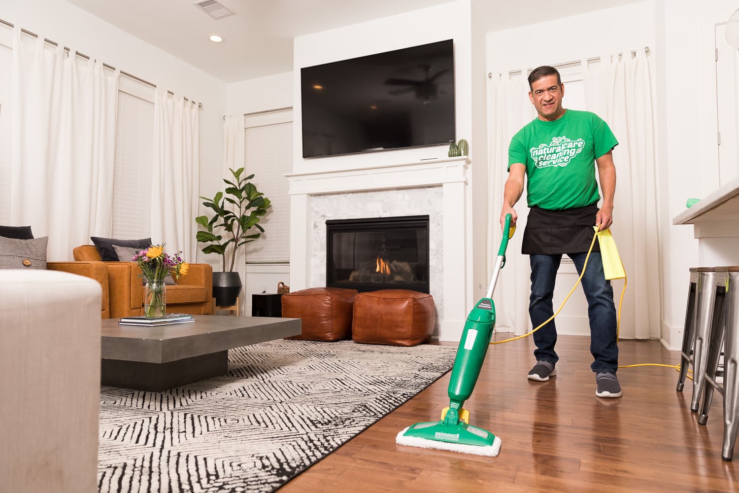 Keeping Spaces Pristine: The Essential Duties of a Cleaner